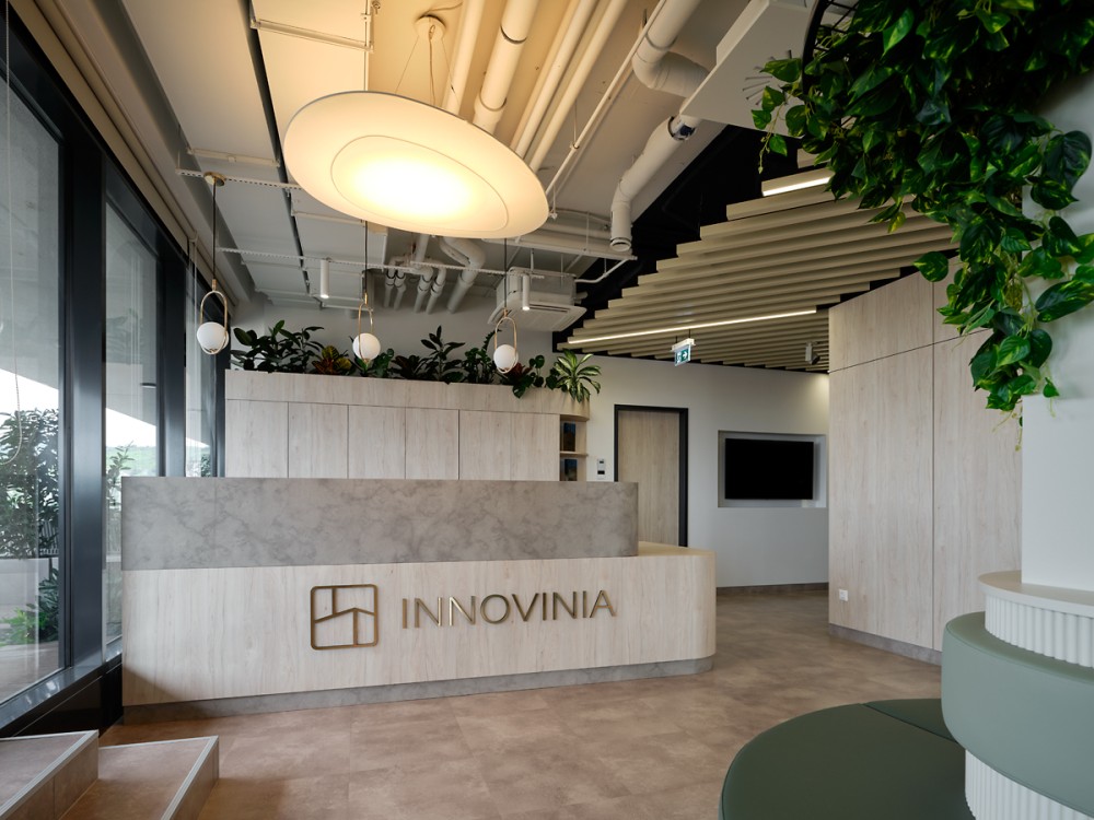 Innovinia