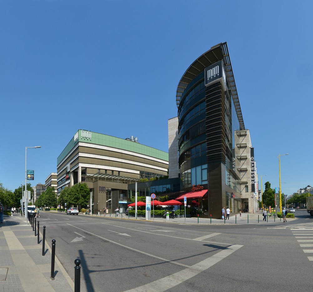 MOM Park megújítása