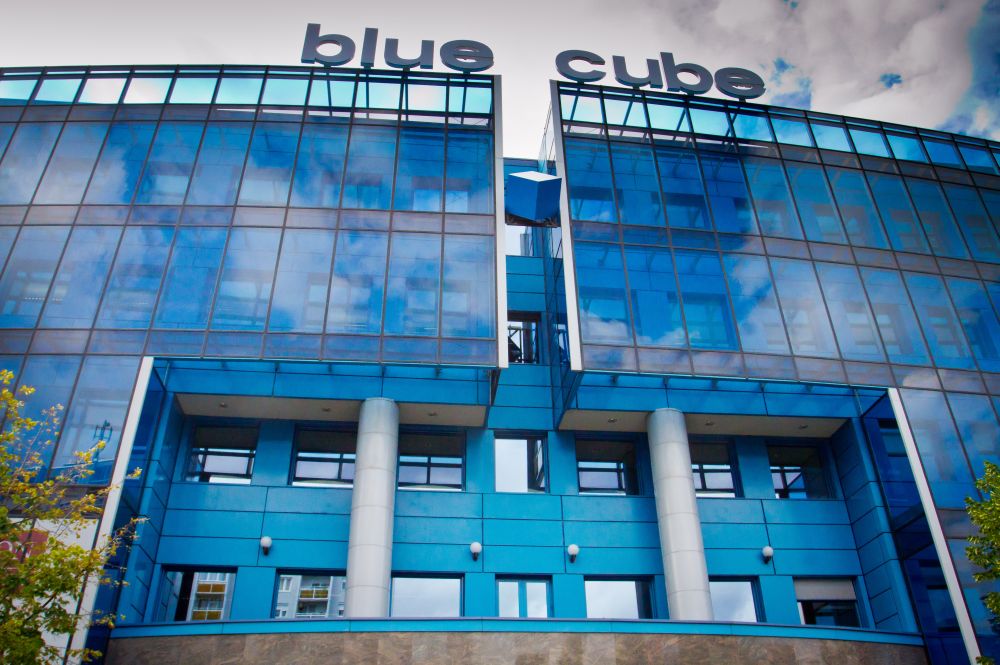 Blue Cube Irodaház